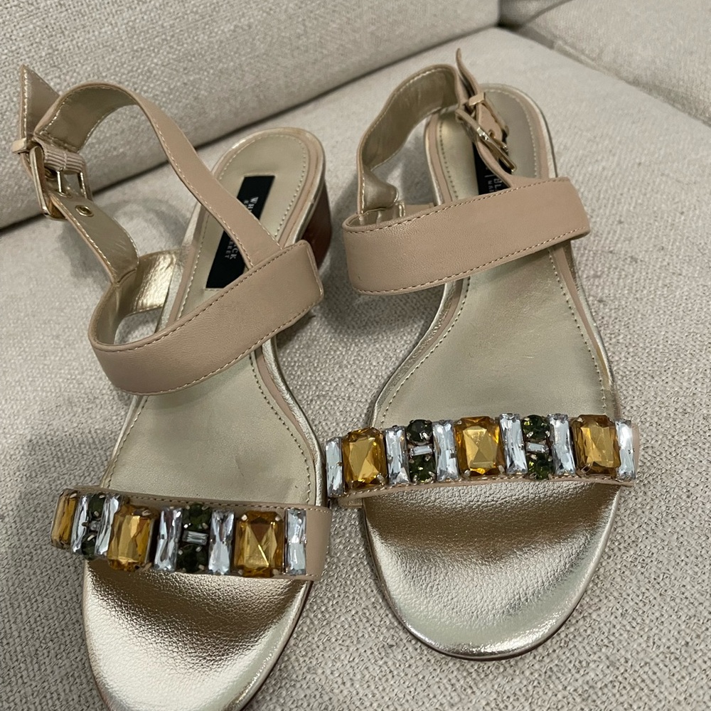 White House Black Market Jewelers sandals